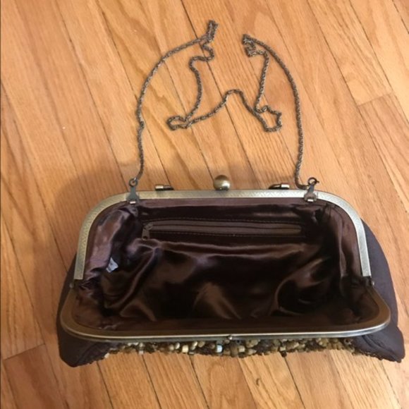 Adrienne Vittadini beaded clutch - Picture 5 of 7